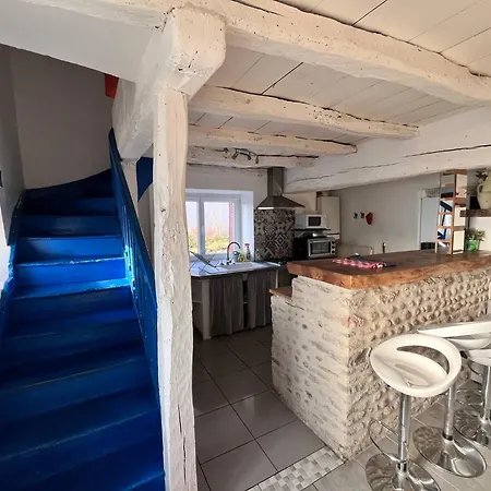 La Grande Chaumiere *